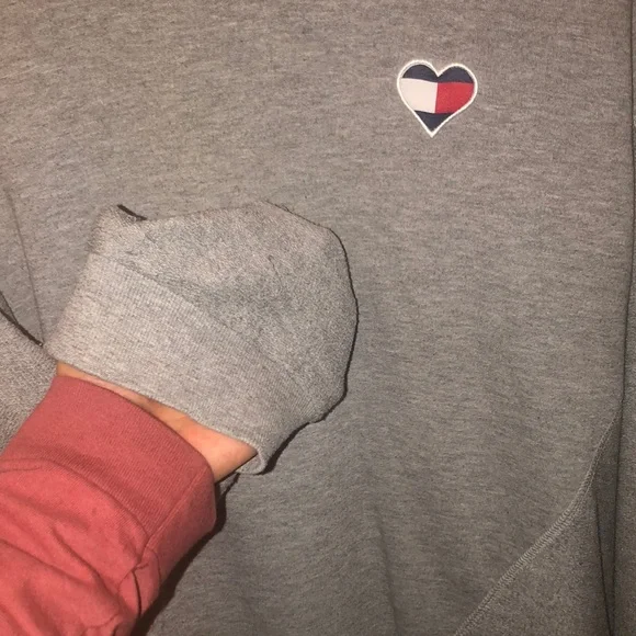 Tommy Hilfiger Gray Crew Neck Sweater - Picture 5 of 6
